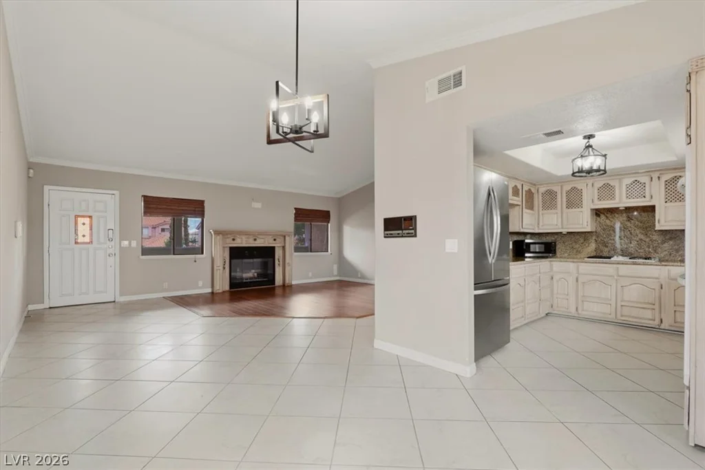 5134 Edna, Las Vegas, NV 89146