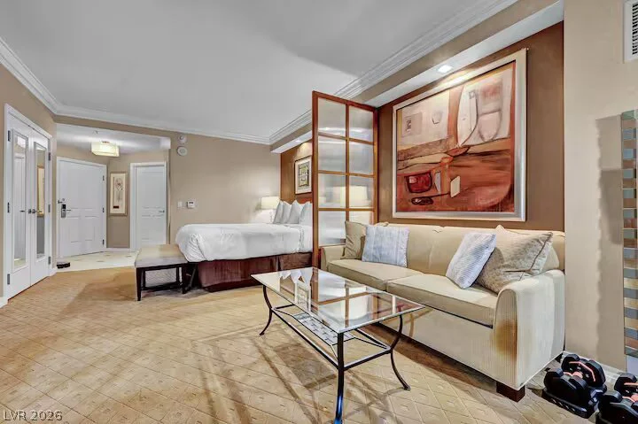 125 Harmon, Las Vegas, NV 89109