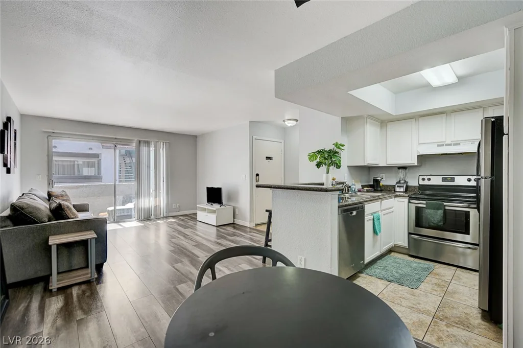 1455 Katie, Las Vegas, NV 89119