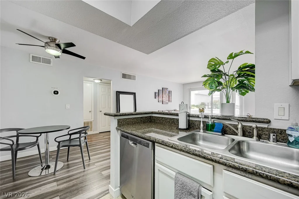 1455 Katie, Las Vegas, NV 89119