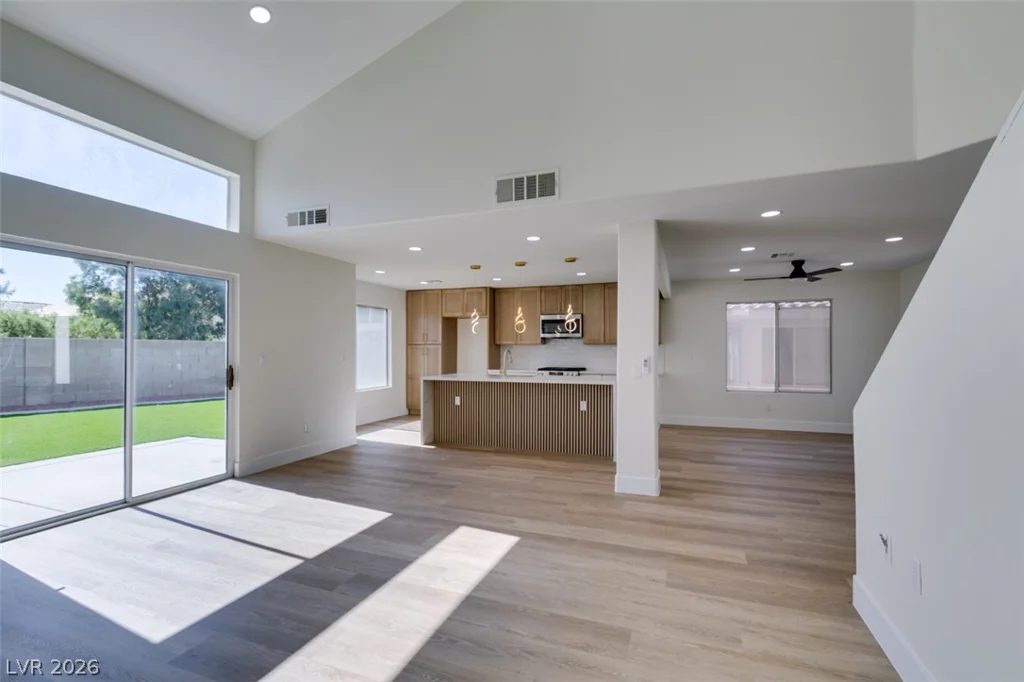 7708 License, Las Vegas, NV 89131