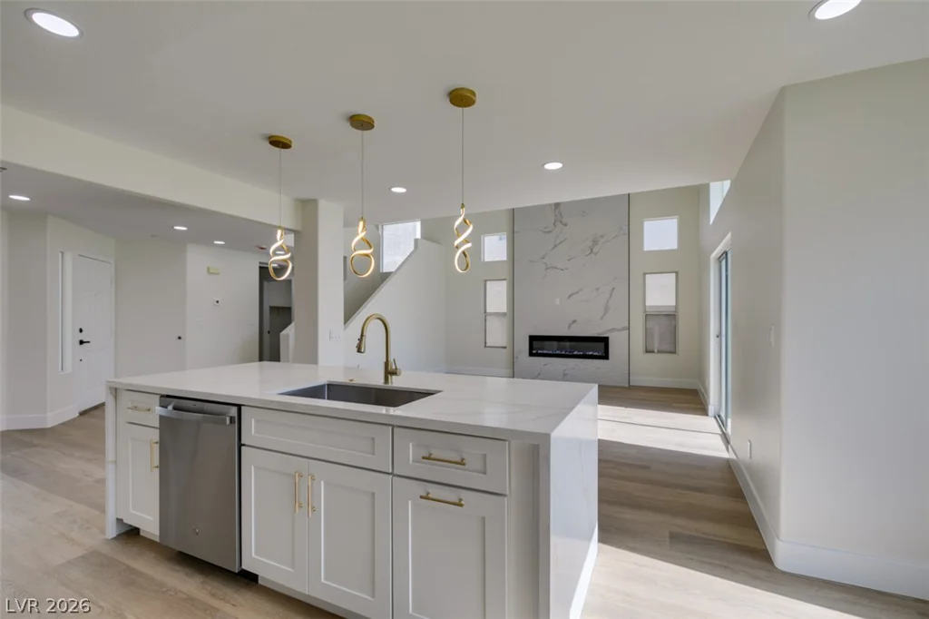 7708 License, Las Vegas, NV 89131