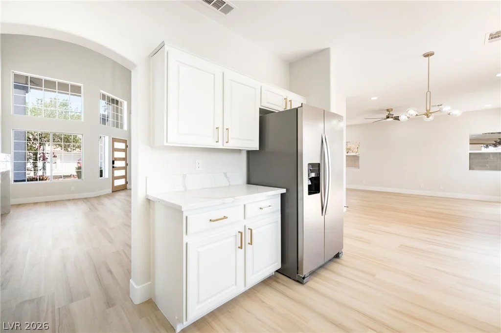 1293 Silver Knoll, Las Vegas, NV 89123