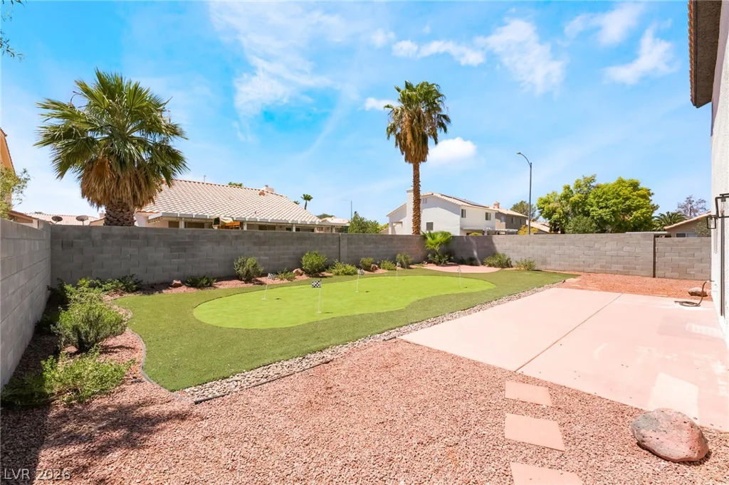 1293 Silver Knoll, Las Vegas, NV 89123