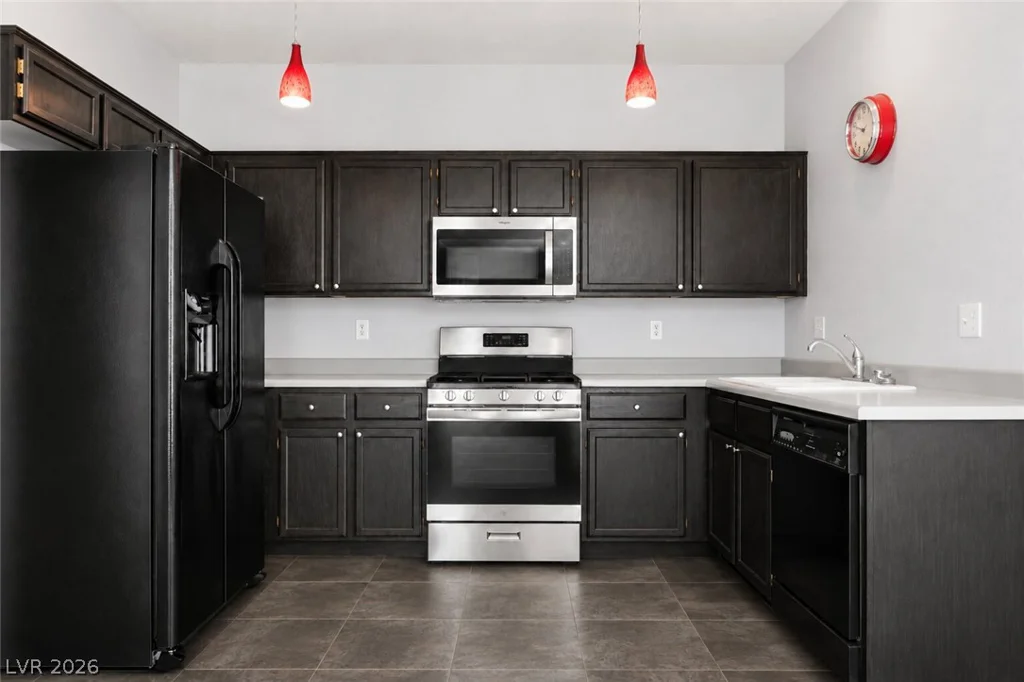 2516 Calico Hearts, Las Vegas, NV 89106