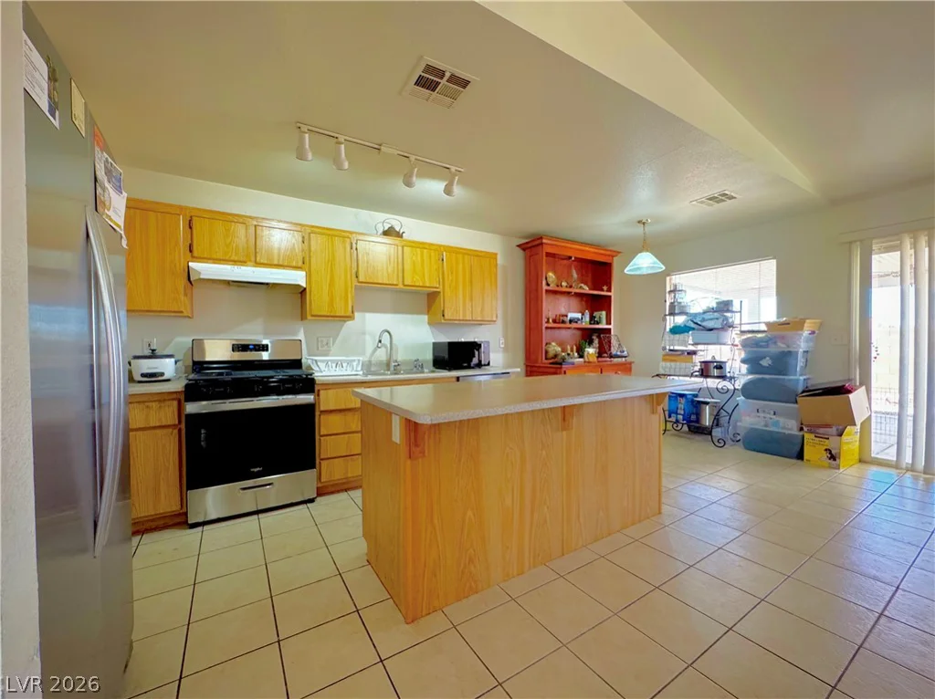 5218 Jungle Orchard, North Las Vegas, NV 89031
