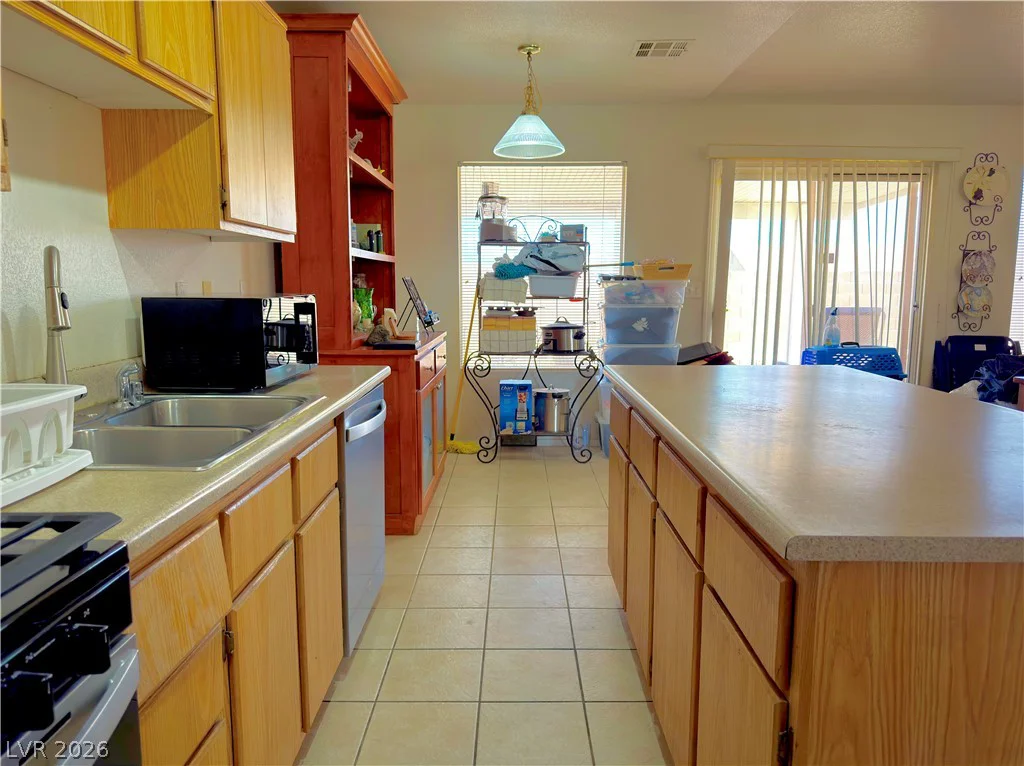 5218 Jungle Orchard, North Las Vegas, NV 89031