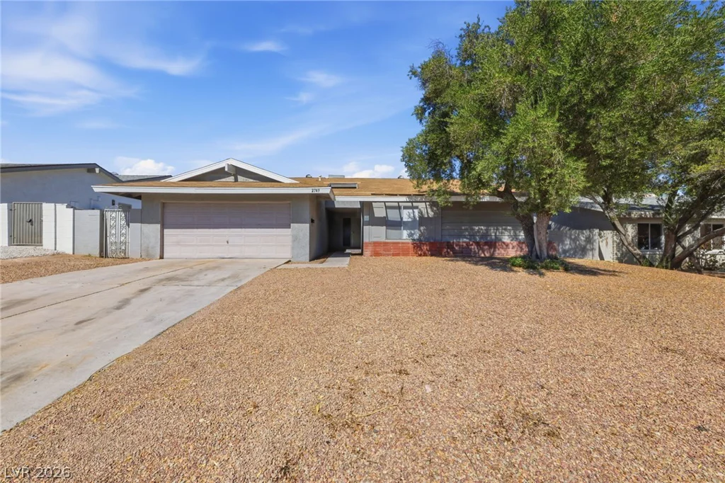 2749 Long, Las Vegas, NV 89121