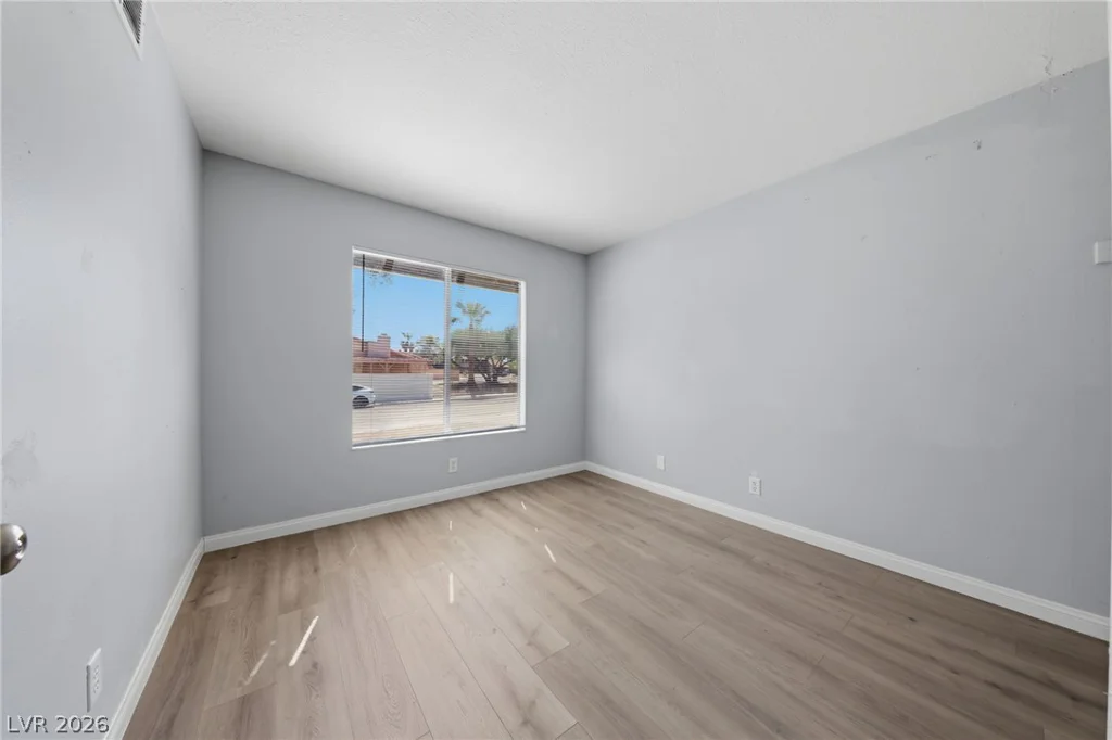 2749 Long, Las Vegas, NV 89121
