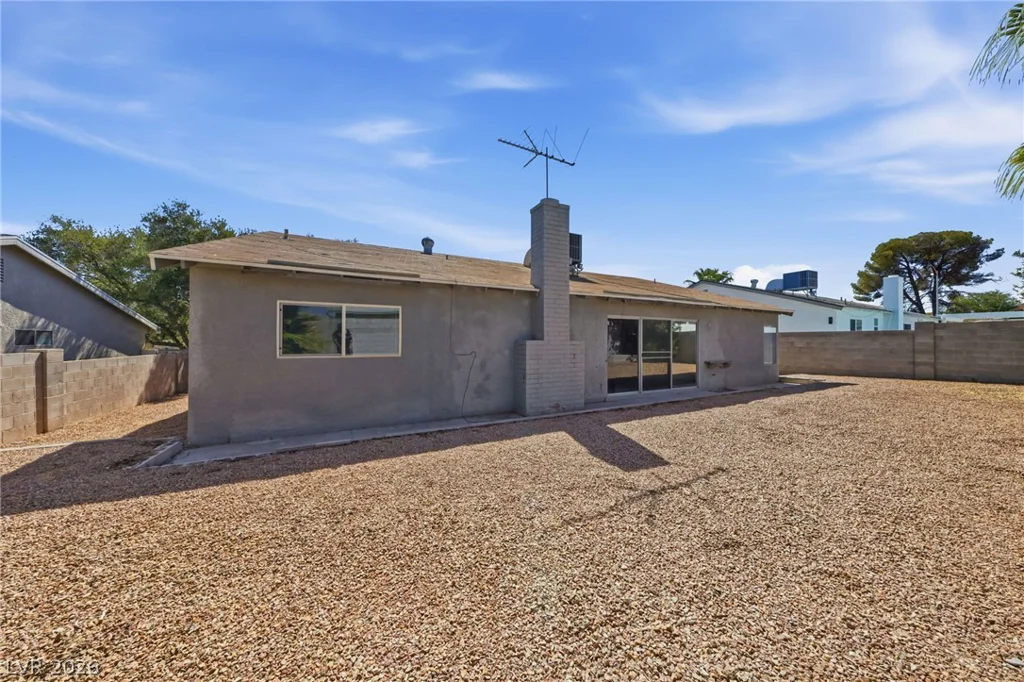 2749 Long, Las Vegas, NV 89121