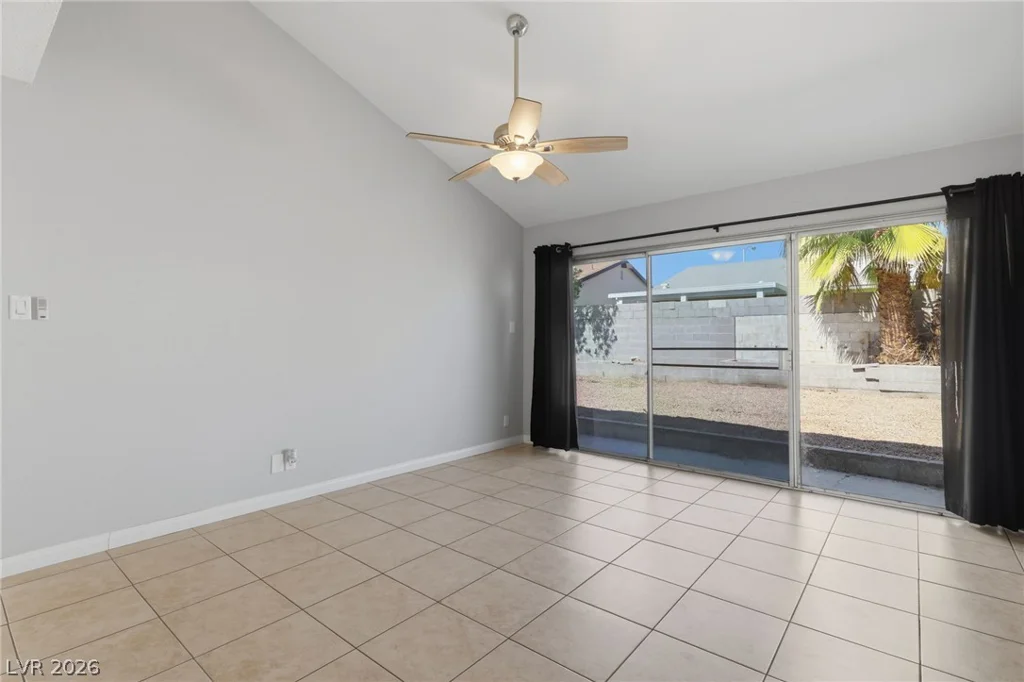 2749 Long, Las Vegas, NV 89121