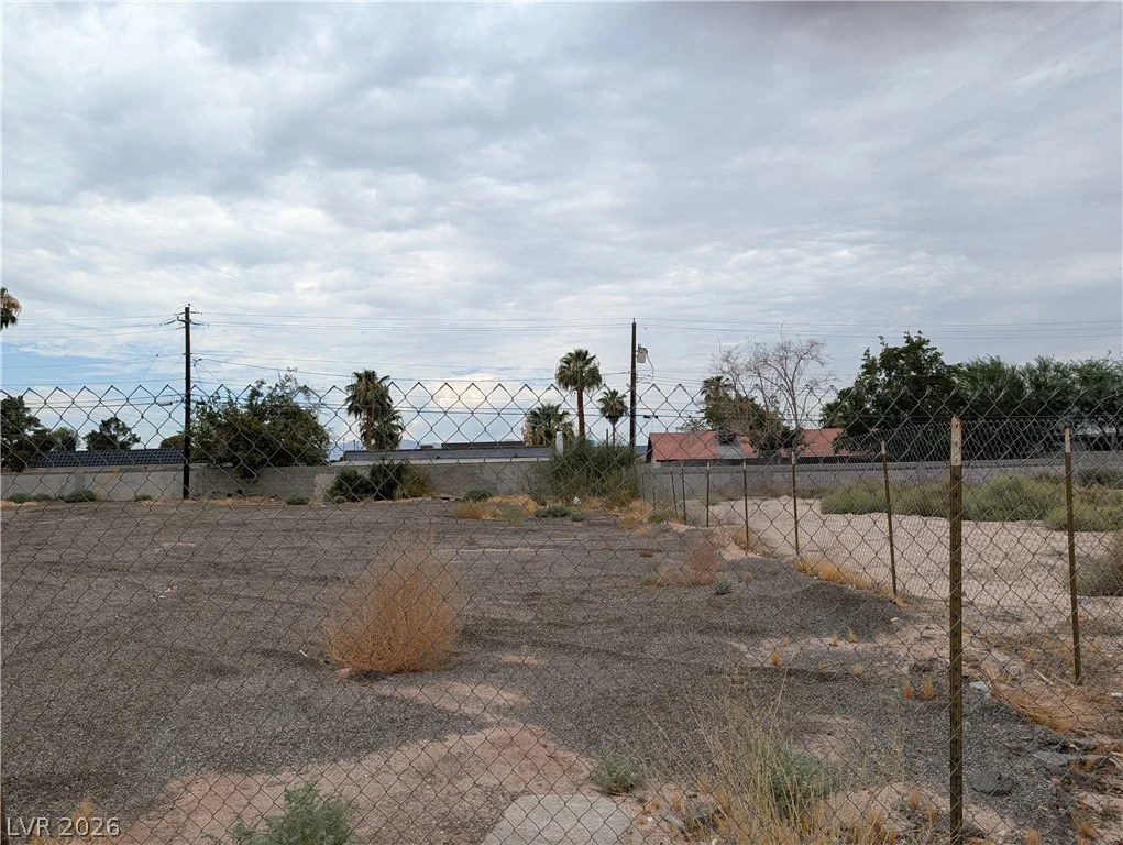 3810 Sandhill, Las Vegas, NV 89121
