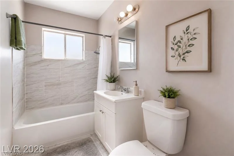 2104 White, North Las Vegas, NV 89030