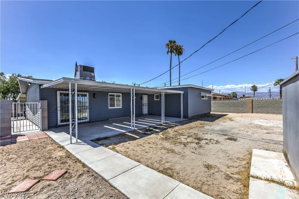 2232 Matheson, North Las Vegas, NV 89030