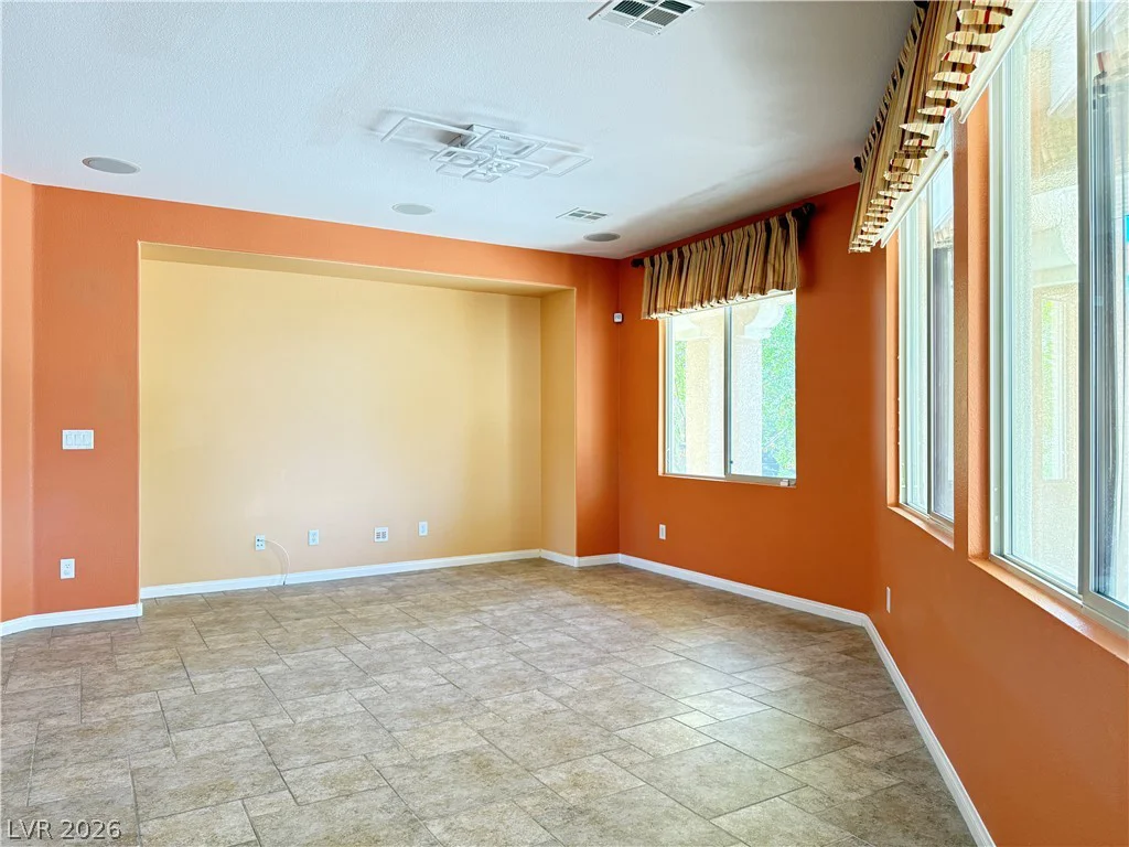 7009 Arcadia Creek, North Las Vegas, NV 89084