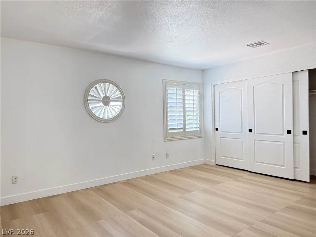 7009 Arcadia Creek, North Las Vegas, NV 89084