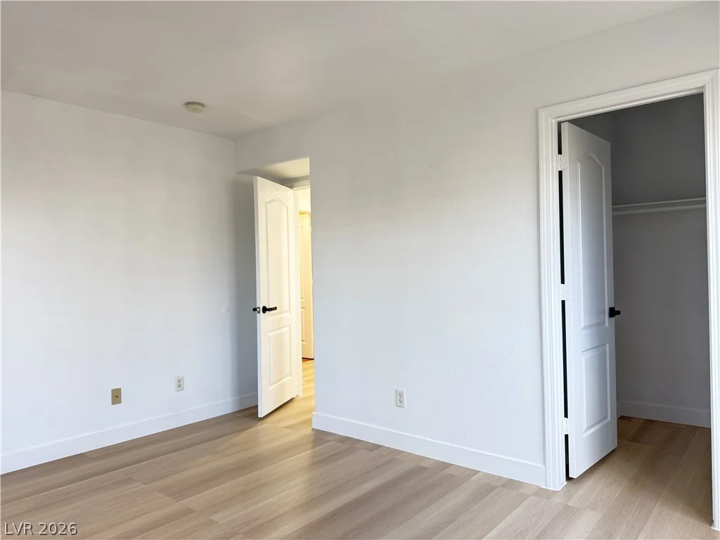 7009 Arcadia Creek, North Las Vegas, NV 89084