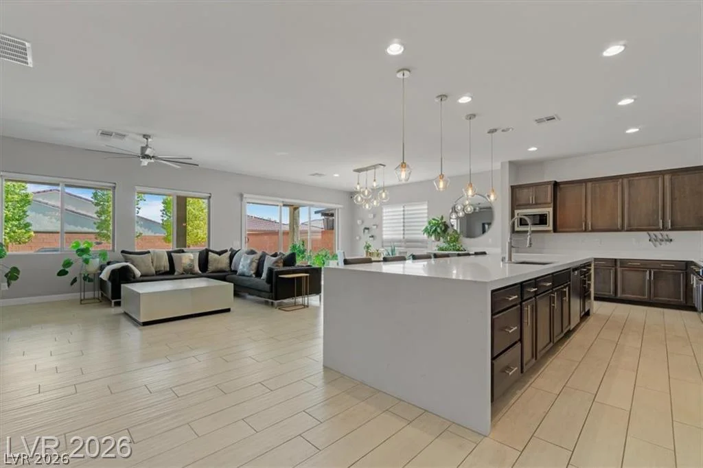 5953 Yellow Ridge, Las Vegas, NV 89131