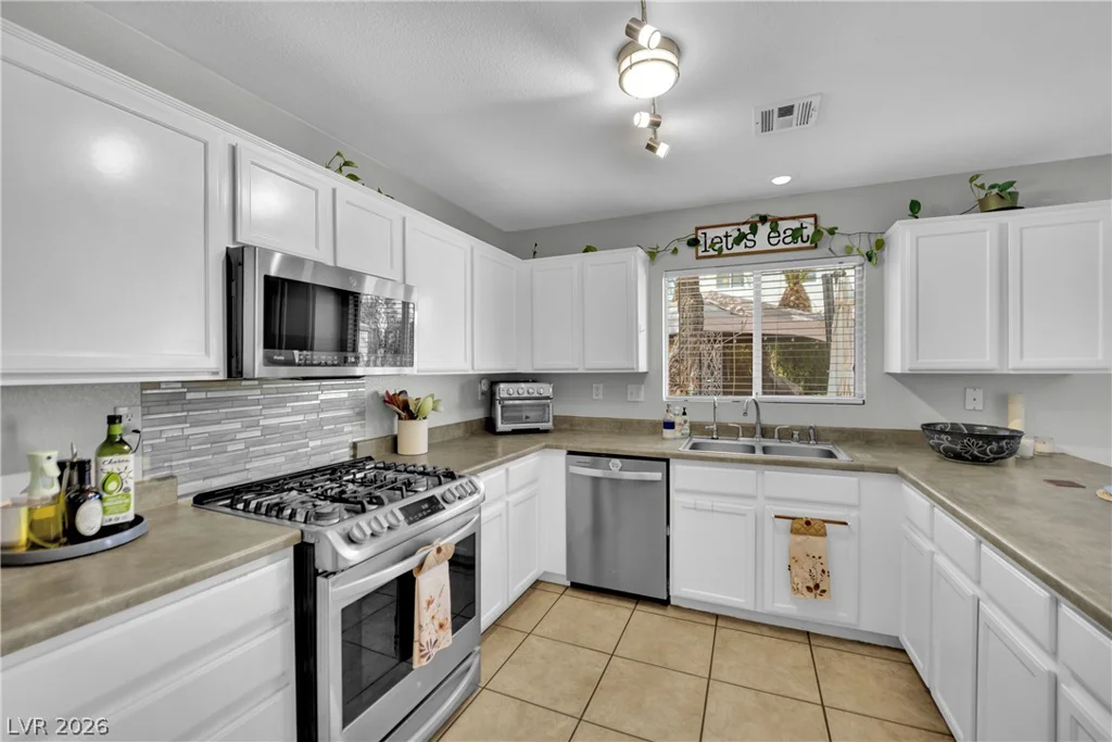 3726 Nestled Oak, North Las Vegas, NV 89031
