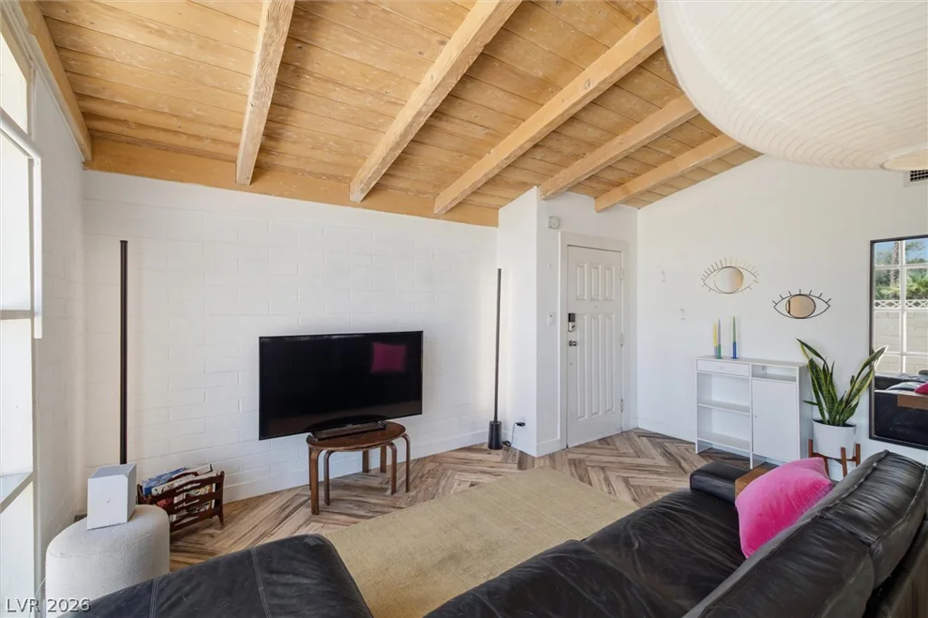 1701 Birch, Las Vegas, NV 89102