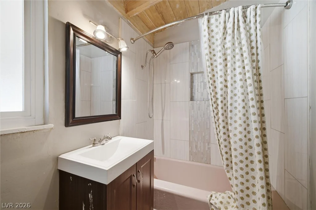 1701 Birch, Las Vegas, NV 89102