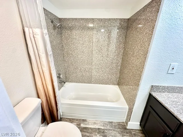 5317 Indian River, Las Vegas, NV 89103