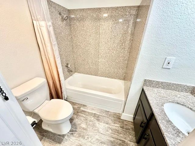 5317 Indian River, Las Vegas, NV 89103