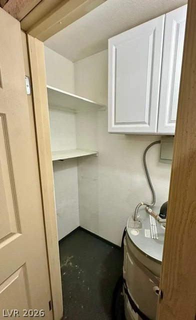5317 Indian River, Las Vegas, NV 89103