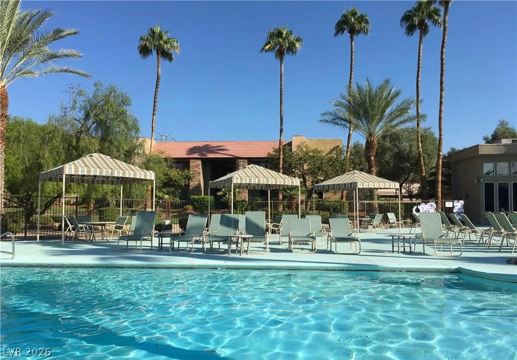 5317 Indian River, Las Vegas, NV 89103