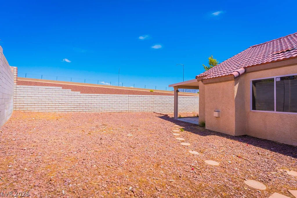 8924 Colorful Pines, Las Vegas, NV 89143