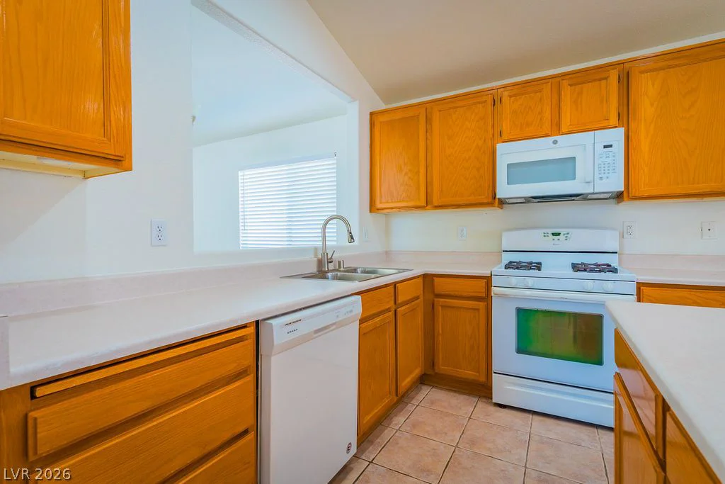 8924 Colorful Pines, Las Vegas, NV 89143