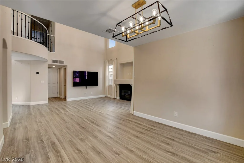 8308 Raphael, Las Vegas, NV 89129