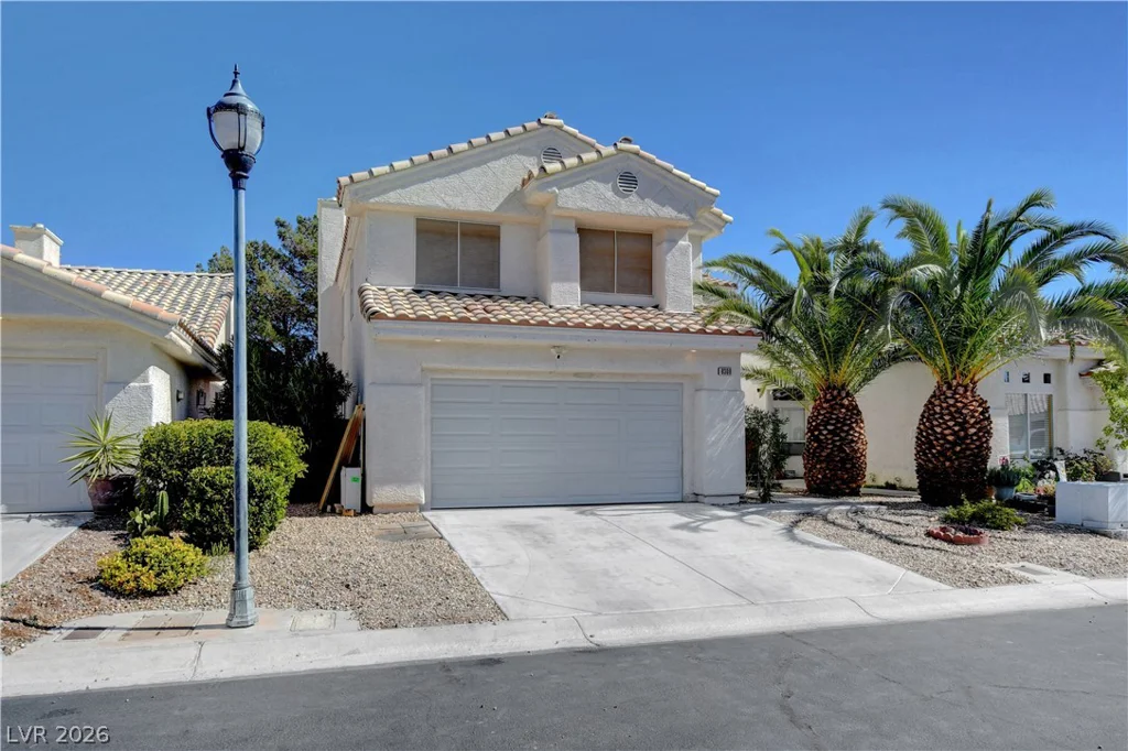 8308 Raphael, Las Vegas, NV 89129