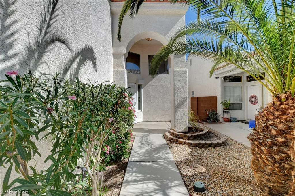 8308 Raphael, Las Vegas, NV 89129