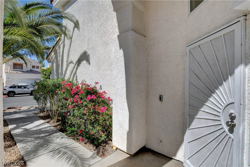 8308 Raphael, Las Vegas, NV 89129