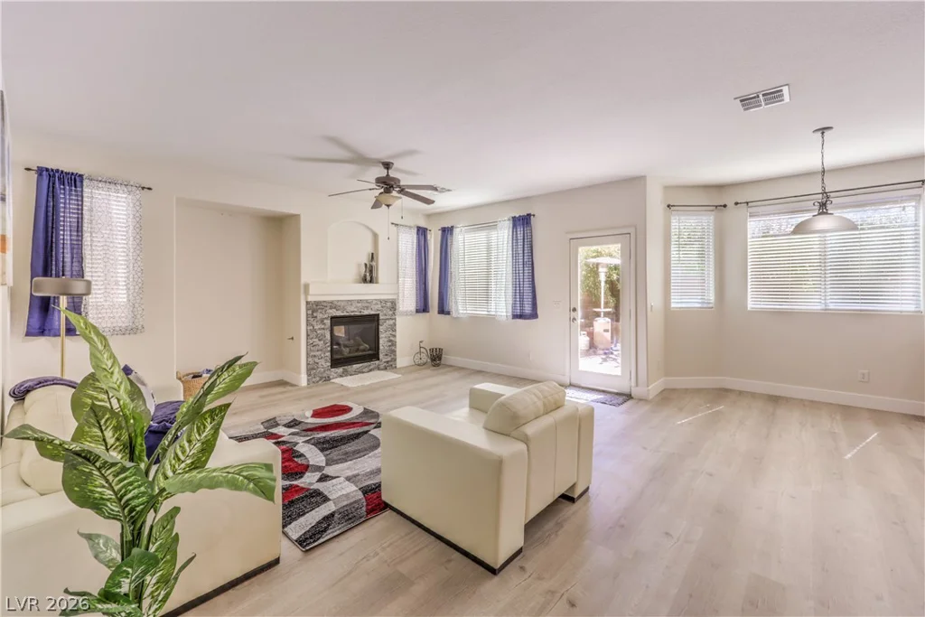 11462 Bargetto, Las Vegas, NV 89141