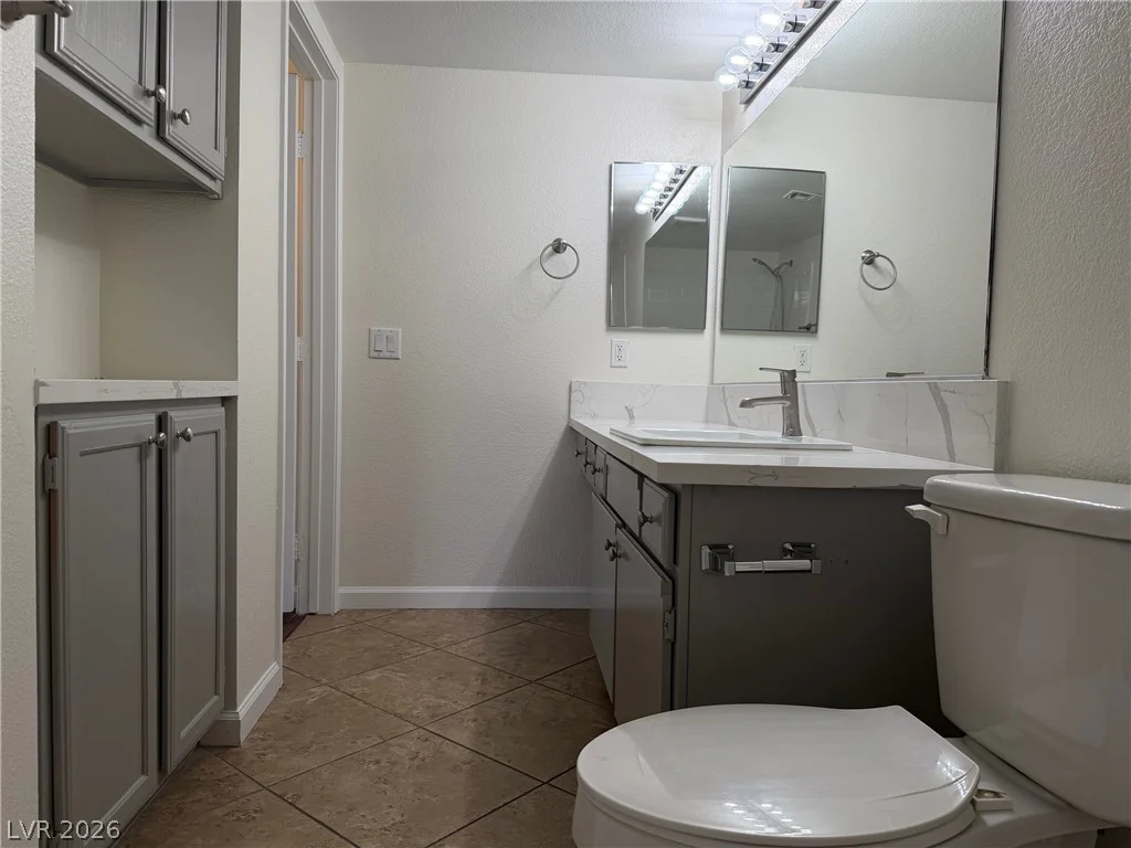 6650 Warm Springs, Las Vegas, NV 89118