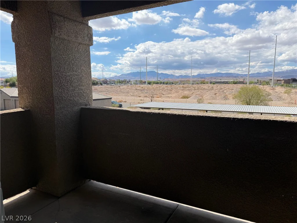 6650 Warm Springs, Las Vegas, NV 89118