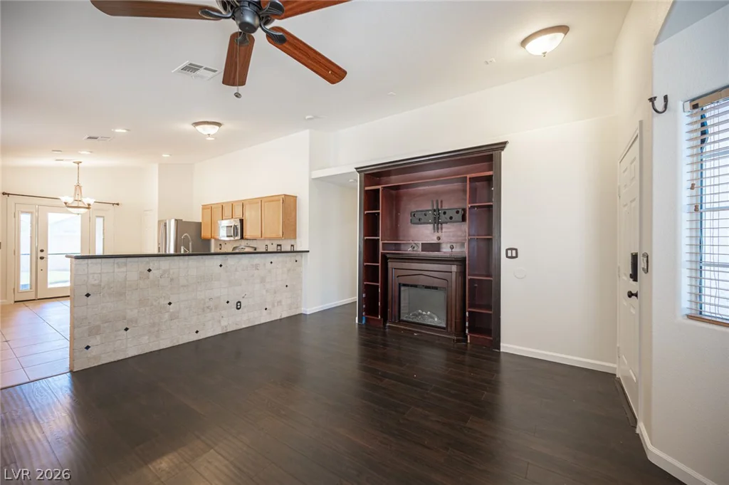 7660 Catalina Harbor, Las Vegas, NV 89131