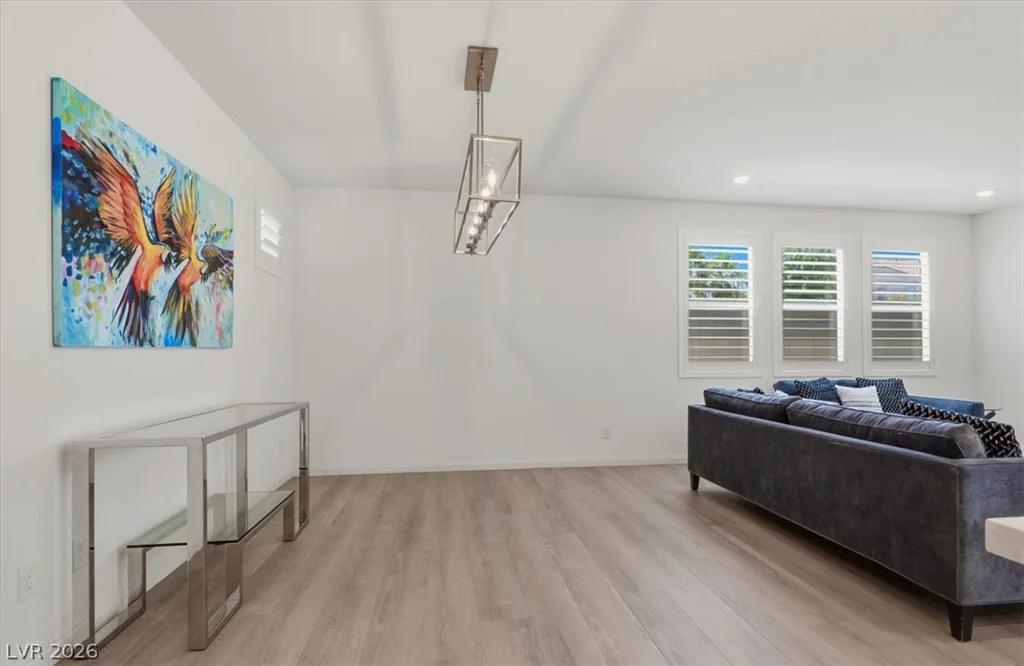 9105 Nostrand, Las Vegas, NV 89148