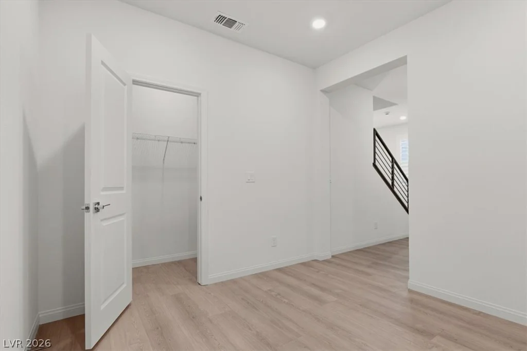 9105 Nostrand, Las Vegas, NV 89148