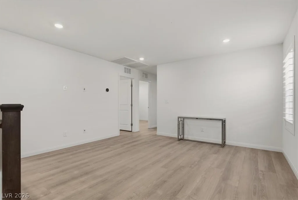 9105 Nostrand, Las Vegas, NV 89148