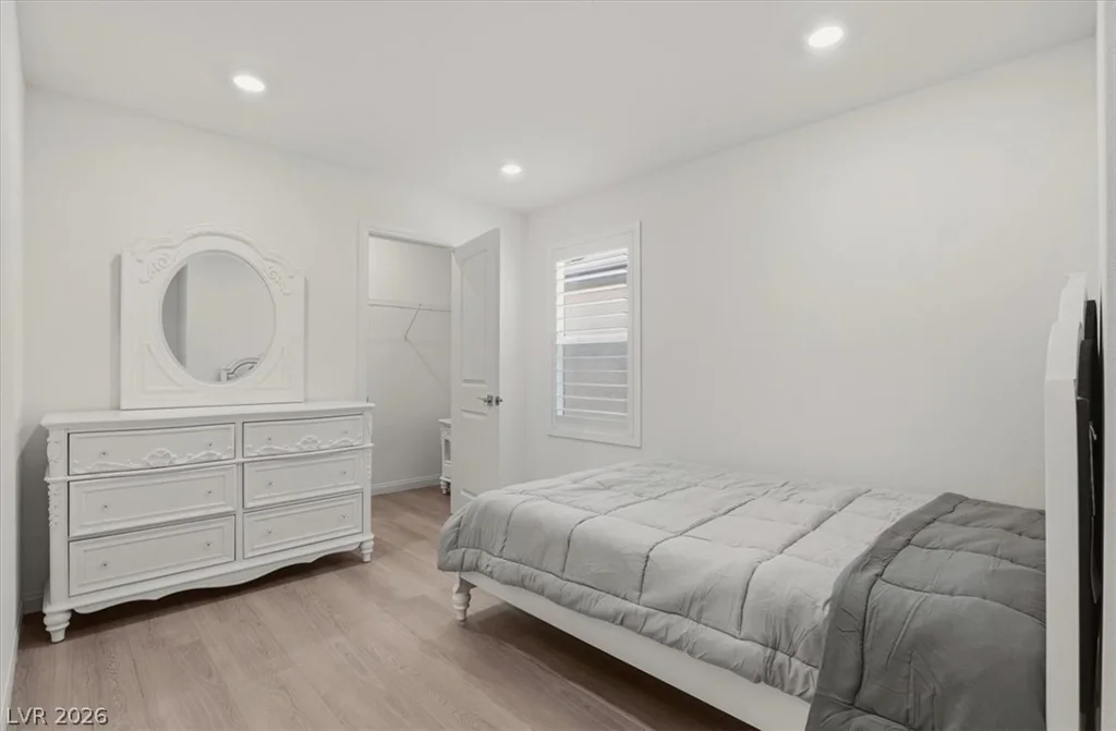 9105 Nostrand, Las Vegas, NV 89148