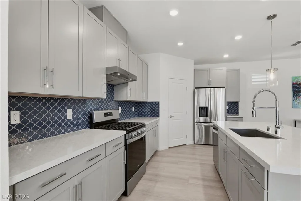 9105 Nostrand, Las Vegas, NV 89148