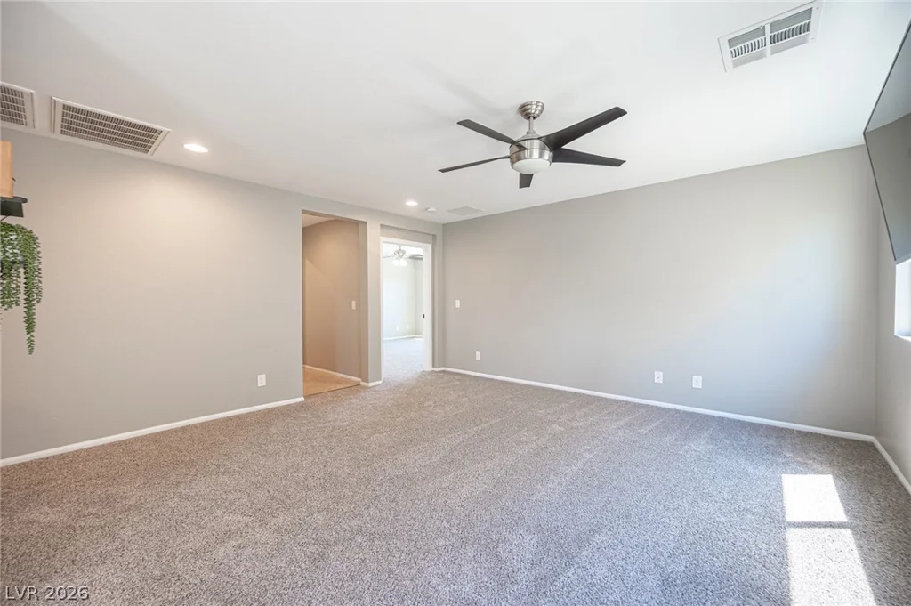 107 Broken Wagon, North Las Vegas, NV 89031