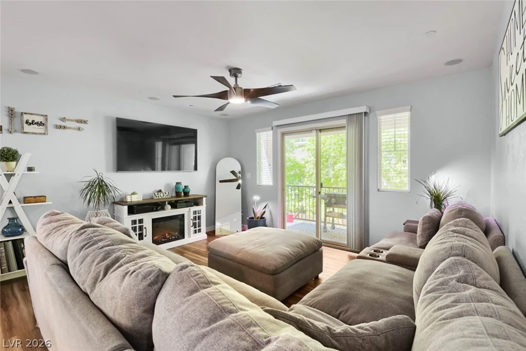 7757 Copious Cactus, Las Vegas, NV 89149