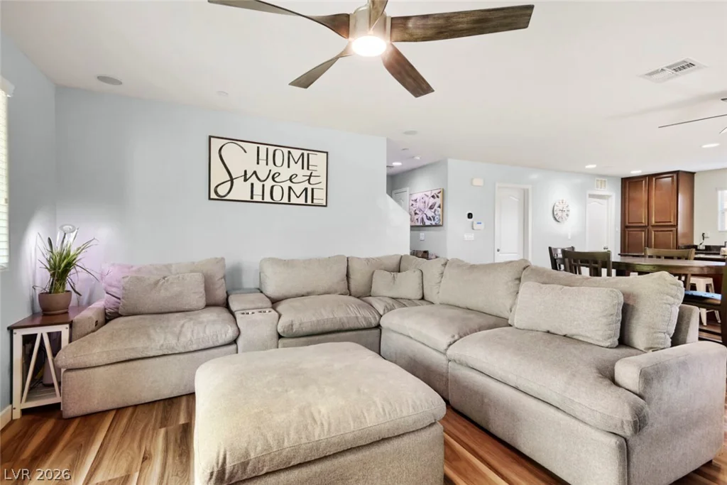 7757 Copious Cactus, Las Vegas, NV 89149
