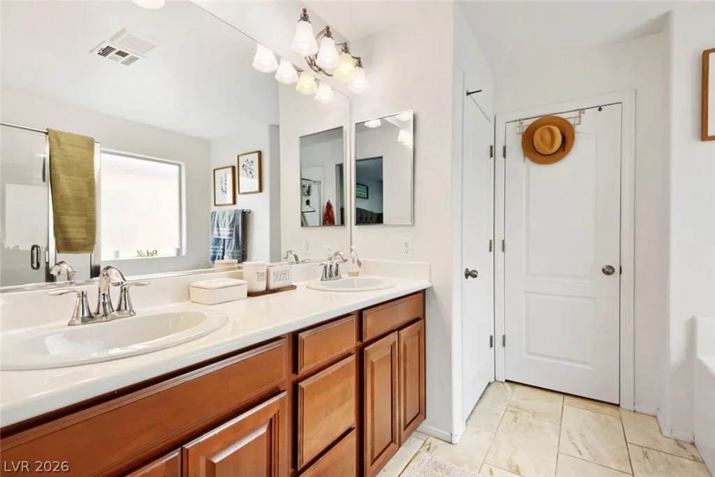 7757 Copious Cactus, Las Vegas, NV 89149