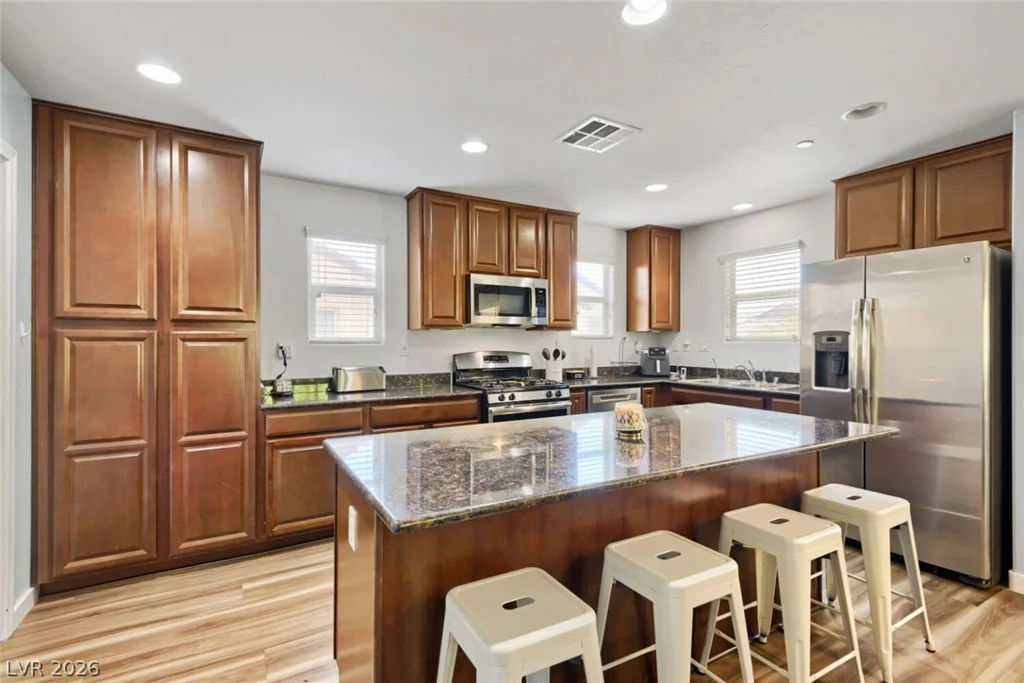 7757 Copious Cactus, Las Vegas, NV 89149