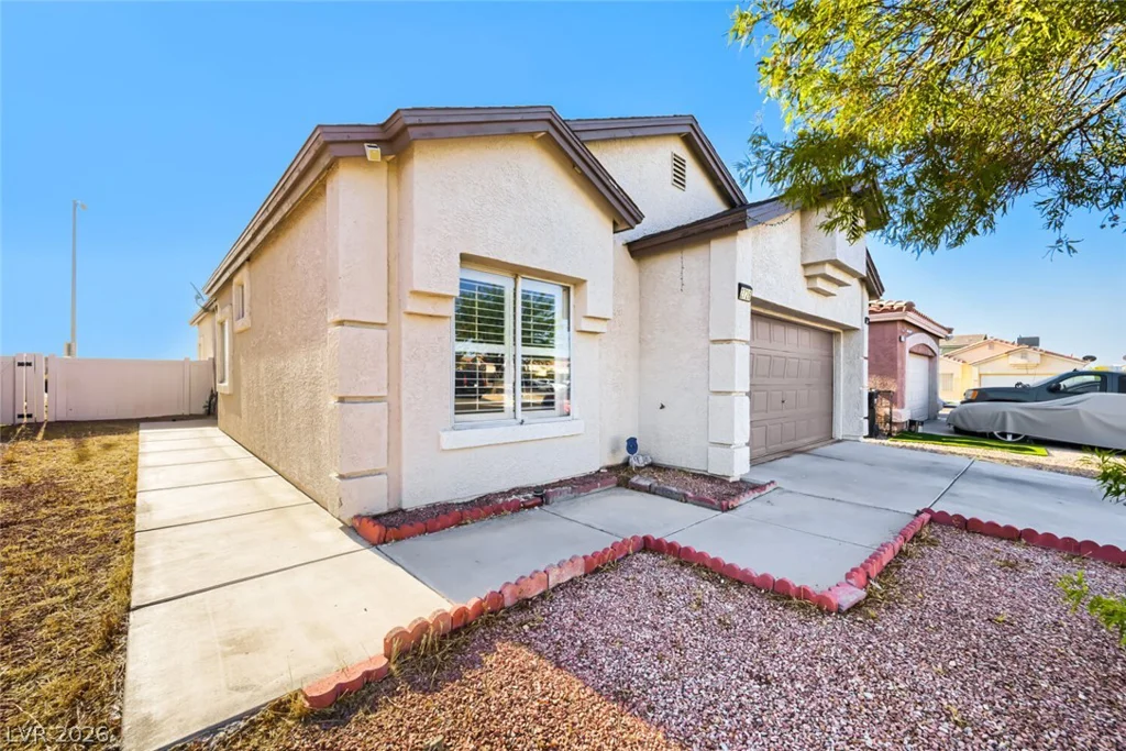 2726 Wood Drift, North Las Vegas, NV 89030